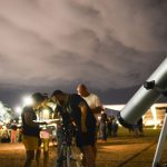 Comet that will pass close to Earth can be seen in Brazil