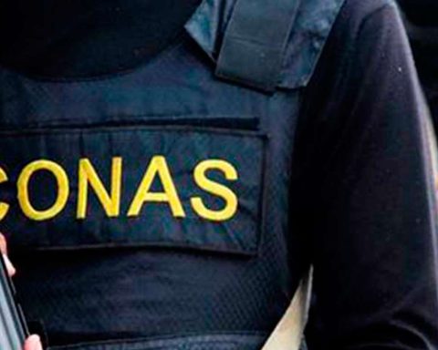 Conas arrested four extortionists