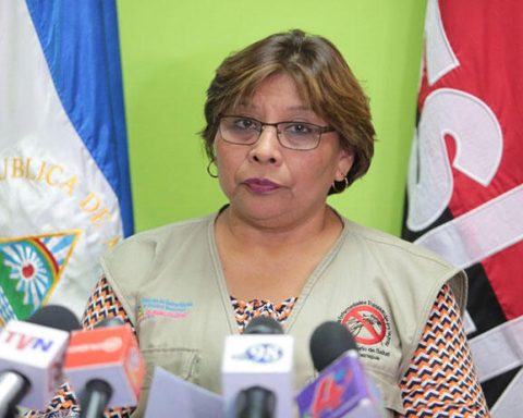 Dictator Ortega "resigns" Minister of Health, Martha Reyes, and leaves the health institution headless