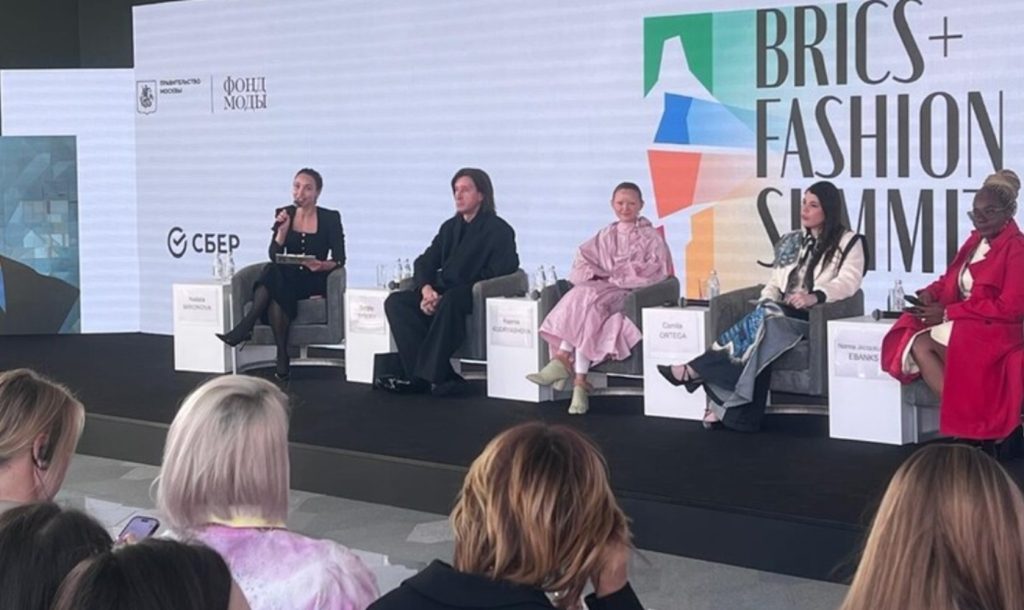 Dictatorship sends Camila Ortega to the BRICS fashion summit, despite the fact that Lula has already said that the Ortega regime will not be accepted in that bloc