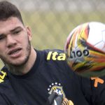 Ederson said that the Brazilian team must "turn the game"