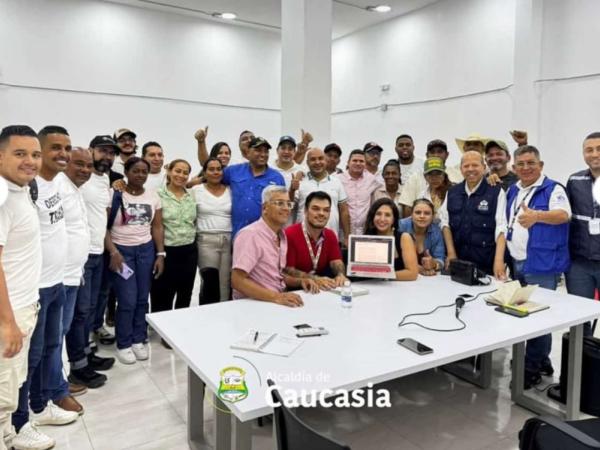 End of mining strike in Bajo Cauca announced: dialogue table reached agreement