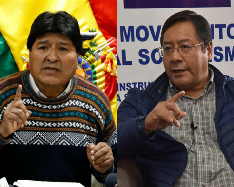 Evistas and arcistas do not give in, the former ratify their statement; President gives a 'no to place'