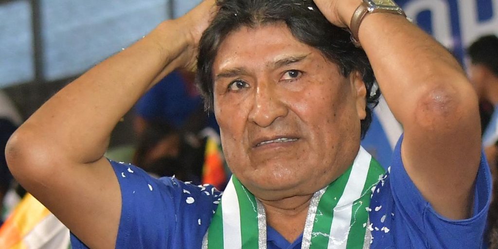 Evo Morales demands the resignation of Bolivian ministers after denouncing the attack