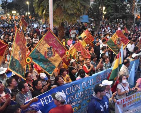 Evo Morales is declared persona 'non grata' in Cochabamba