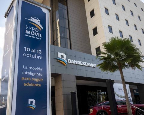 Con tasas desde 5.83% inicia Expomóvil Banreservas