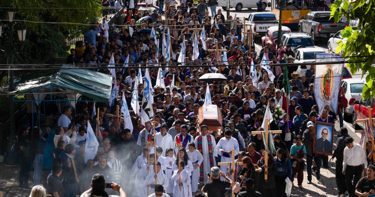 “Father Marcelo was a symbol of resistance in Chiapas,” says Compañía de Jesús