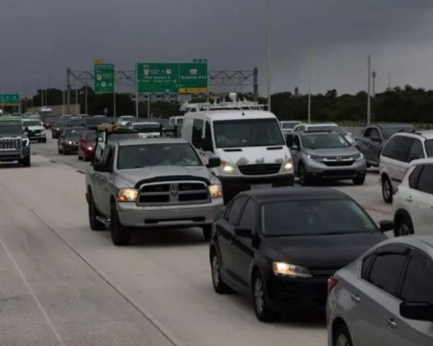 Florida, in mourning after the passage of Hurricane Helene, awaits with fear the arrival of Milton