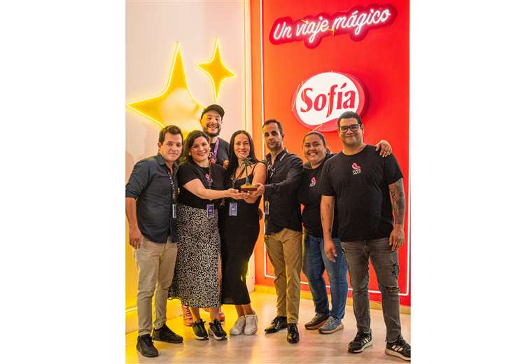 FourGroup shines at Expocruz 2024 with the Golden Palm Tree