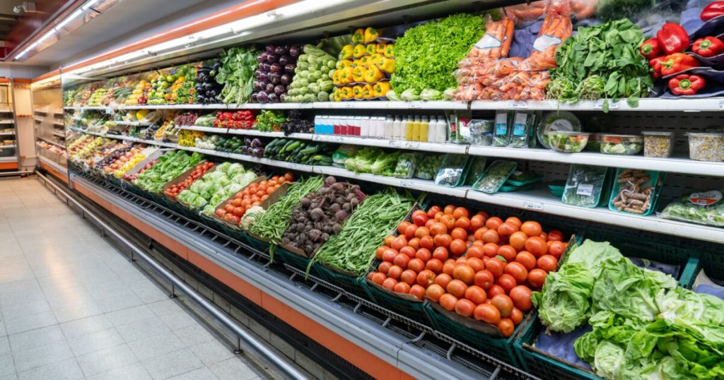 Fruits and vegetables lead price increases in the first half of October