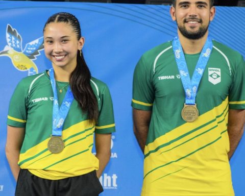 Giulia Takahashi and Guilheme Teodoro are gold at the Table Tennis Pan