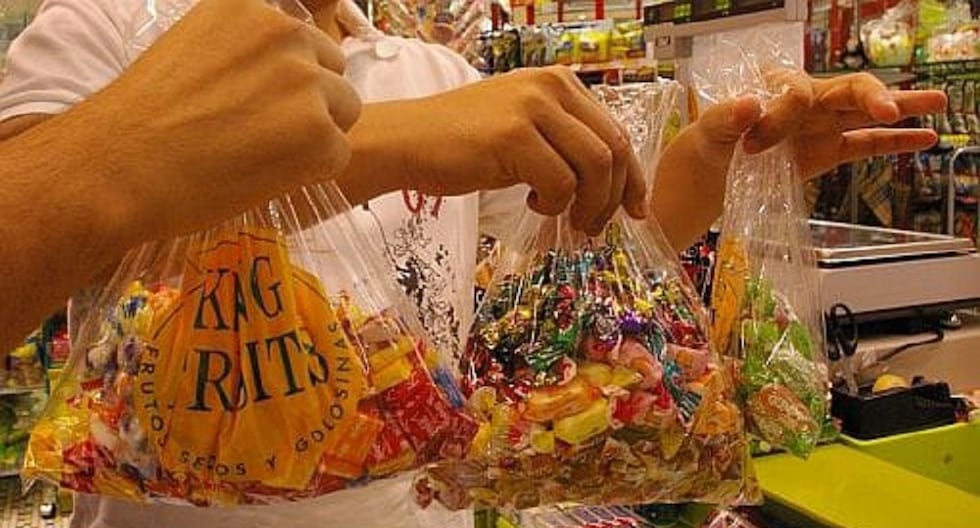 Halloween: These are the health recommendations when buying candy and costumes