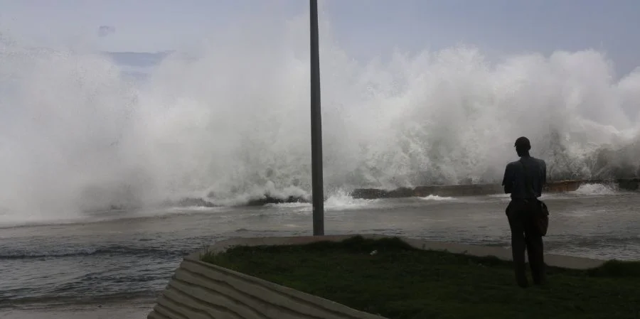 Inundaciones costeras en el Malecón de La Habana