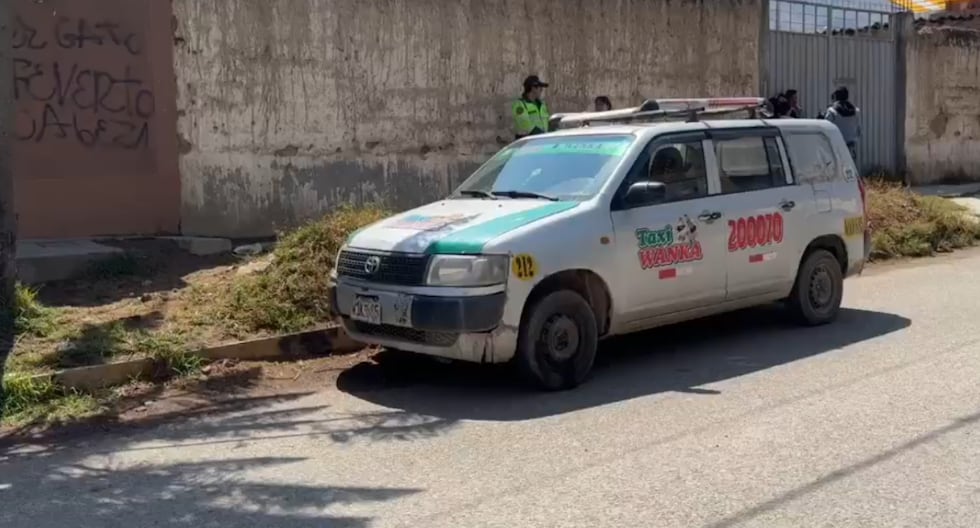 Huancayo: They steal a taxi in less than a minute and leave it abandoned