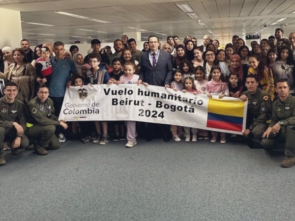 Vuelo humanitario: 114 colombianos regresan desde el Líbano tras incursión israelí