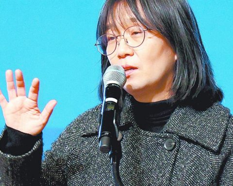 “I'm going to celebrate with a cup of tea”: Han Kang, Nobel Prize in Literature 2024