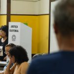 In Niterói, 38 people are taken to the police station for electoral crimes