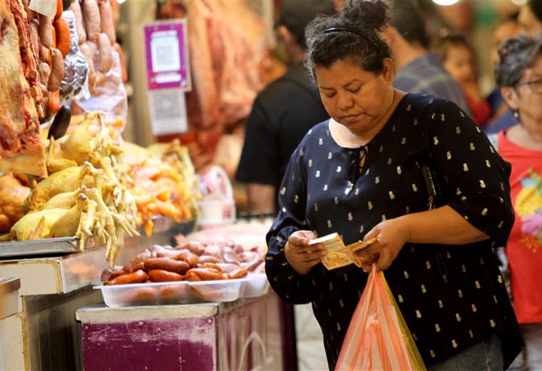 Inflation hits the pocketbook and is expected to reach double digits