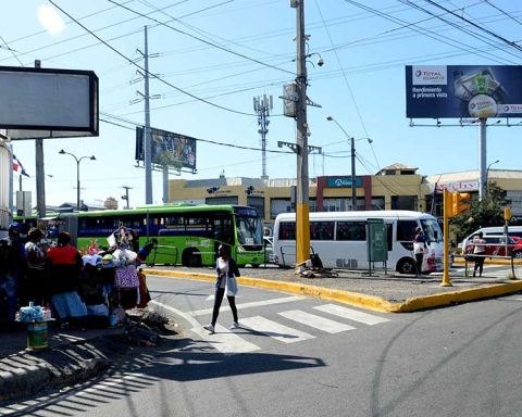 Intrant cierra de manera temporal la avenida Isabel Aguiar