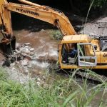 Jauja: Residents channel a tributary to avoid natural disasters