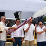 Luis Abinader y Wellington Arnaud inauguran acueducto de Cabo Rojo, Pedernales