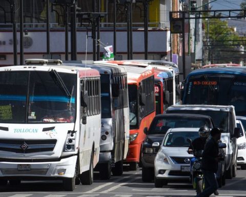 Mexican cities fail in the provision of public transportation services