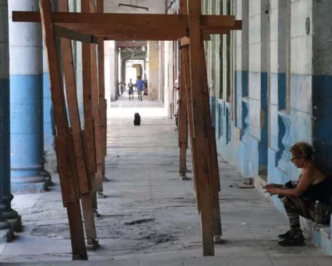 Militares Objetores de Conciencia, Un edificio apuntalado en La Habana