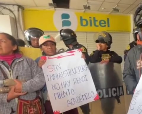 Parents of the COAR Junín demand a new infrastructure from the regional government (VIDEO)