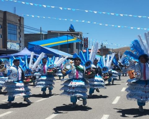 Puno: With dances and allegories they pay tribute to the province of San Román