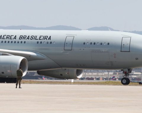 Raízes do Cedro: fifth flight takes off from Lebanon with 220 repatriates