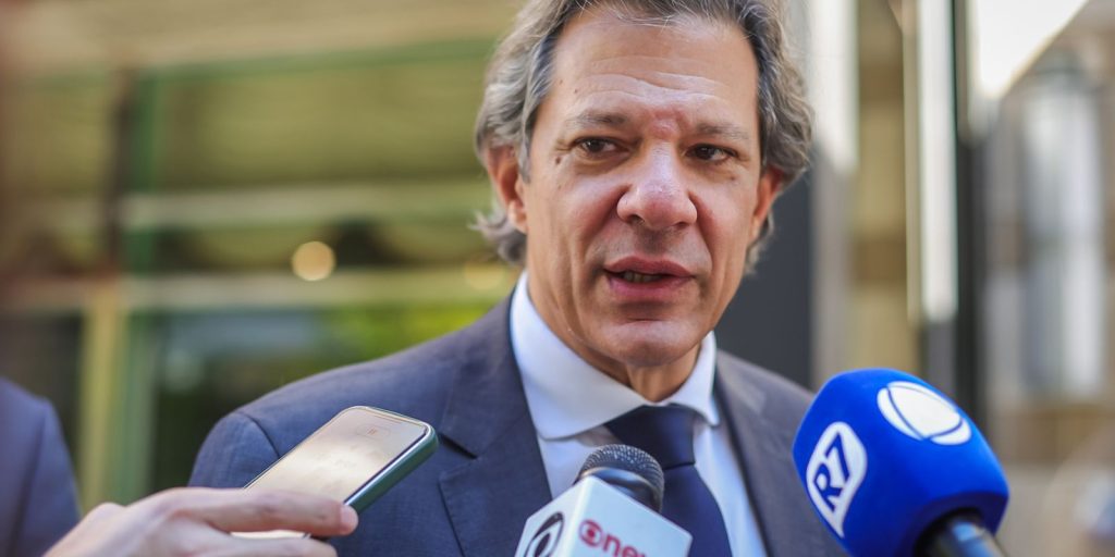 Record revenue comes from recomposition of the tax base, says Haddad