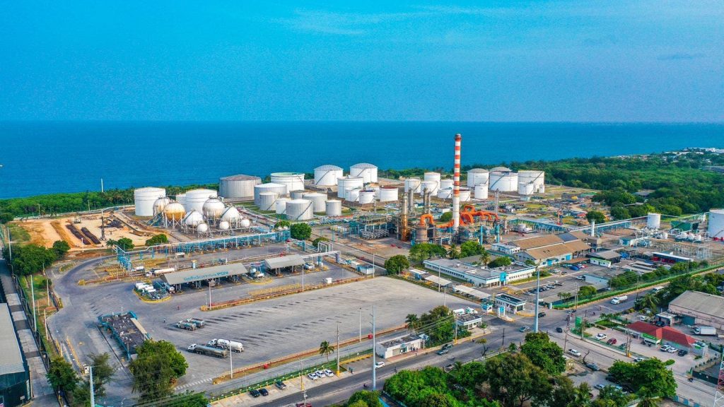 Refidomsa niega supuesto refinado ilegal de petróleo venezolano