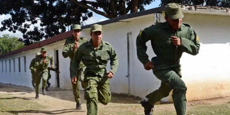 Jóvenes en el Servicio Militar Activo (SMA)