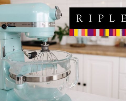 Ripley has this unique offer to save up to 70% on the purchase of a stand mixer