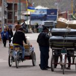 Smugglers use trail routes to evade controls on the border between Peru and Bolivia