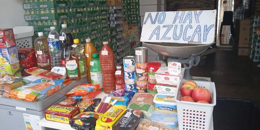 "No hay azúcar", el cartel en una mipyme de Santa Clara