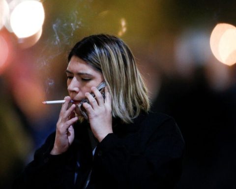 The OECD recommends that Latin America and the Caribbean raise taxes on tobacco