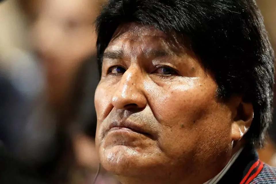 The Prosecutor's Office will issue an arrest warrant for Evo Morales to testify in the case of trafficking