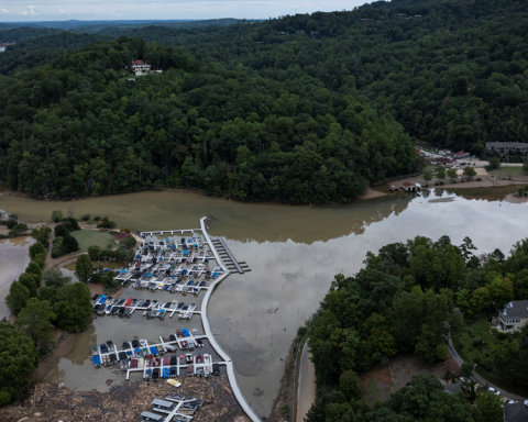 The death toll after Hurricane Helene passes through the US increases to 162