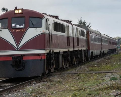 These will be the new stations on the Alameda-Melipilla Train section