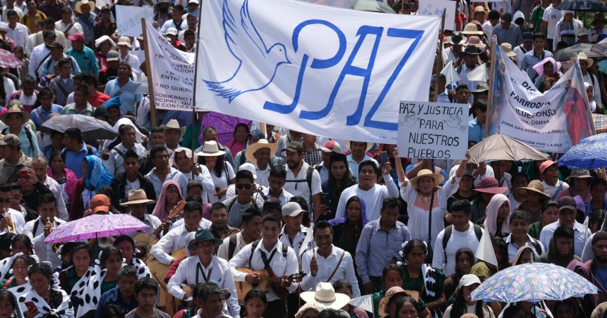 They kill a priest who led a peace march in Chiapas