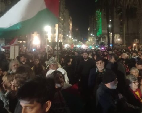 Thousands march in Montevideo in support of the Palestinian people; strong criticism of the Uruguayan government and a call for justice