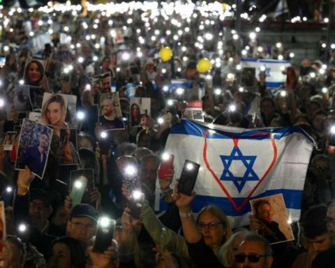 Thousands of Argentines commemorate the October 7 terrorist attack in Israel