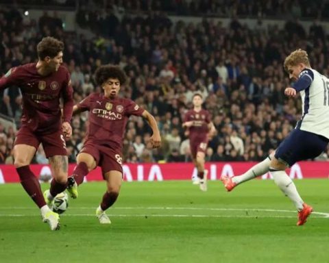 Tottenham beat Manchester City (2-1) and eliminated them from the League Cup