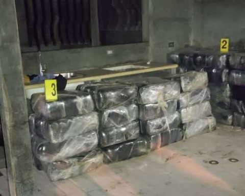 Two Colombians arrested with 970 kilograms of drugs in Sucre