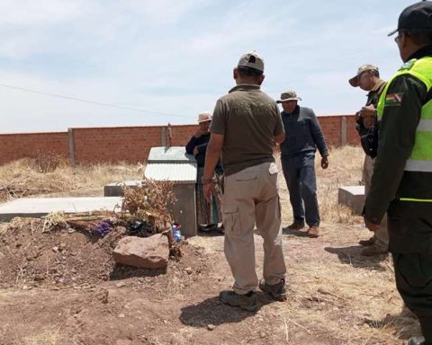 Two men who buried a woman to hide a femicide are arrested