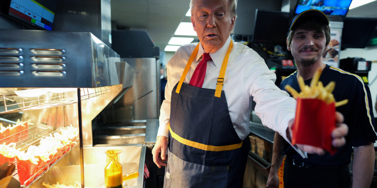 United States elections 2024: Trump dresses as a McDonald's employee to discredit Harris