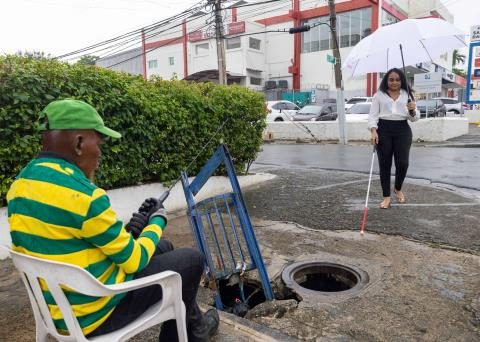 Vicissitudes of people with disabilities on city streets