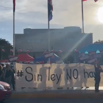 Video: decenas se manifiestan frente al Congreso contra eliminación de incentivos en ley de cine