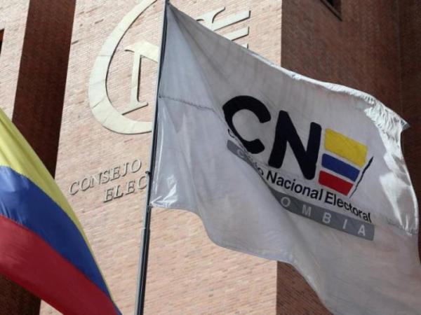 What is the CNE and why does it work in Colombia?